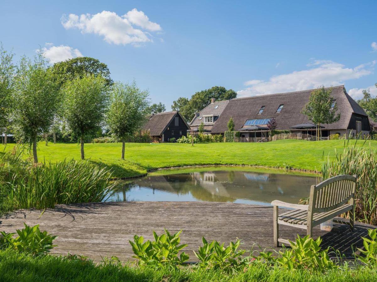 Grandeur Farmhouse In Dwingeloo At A National Park Vila Exterior foto